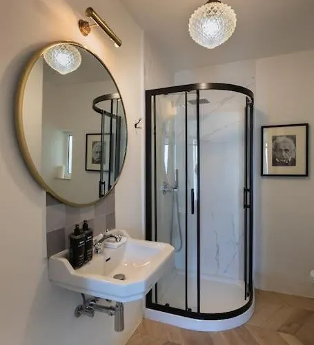 The Authentic Place * Msida