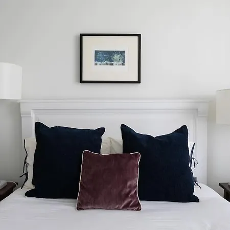 דירה The Authentic Place