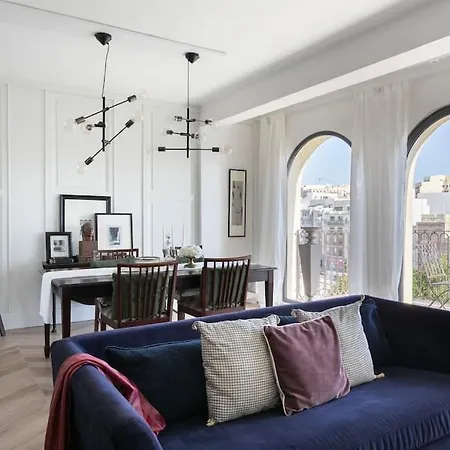 The Authentic Place Apartment *